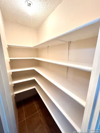 $1,899 | 8111 Mescal Trail, San Antonio, TX 78244