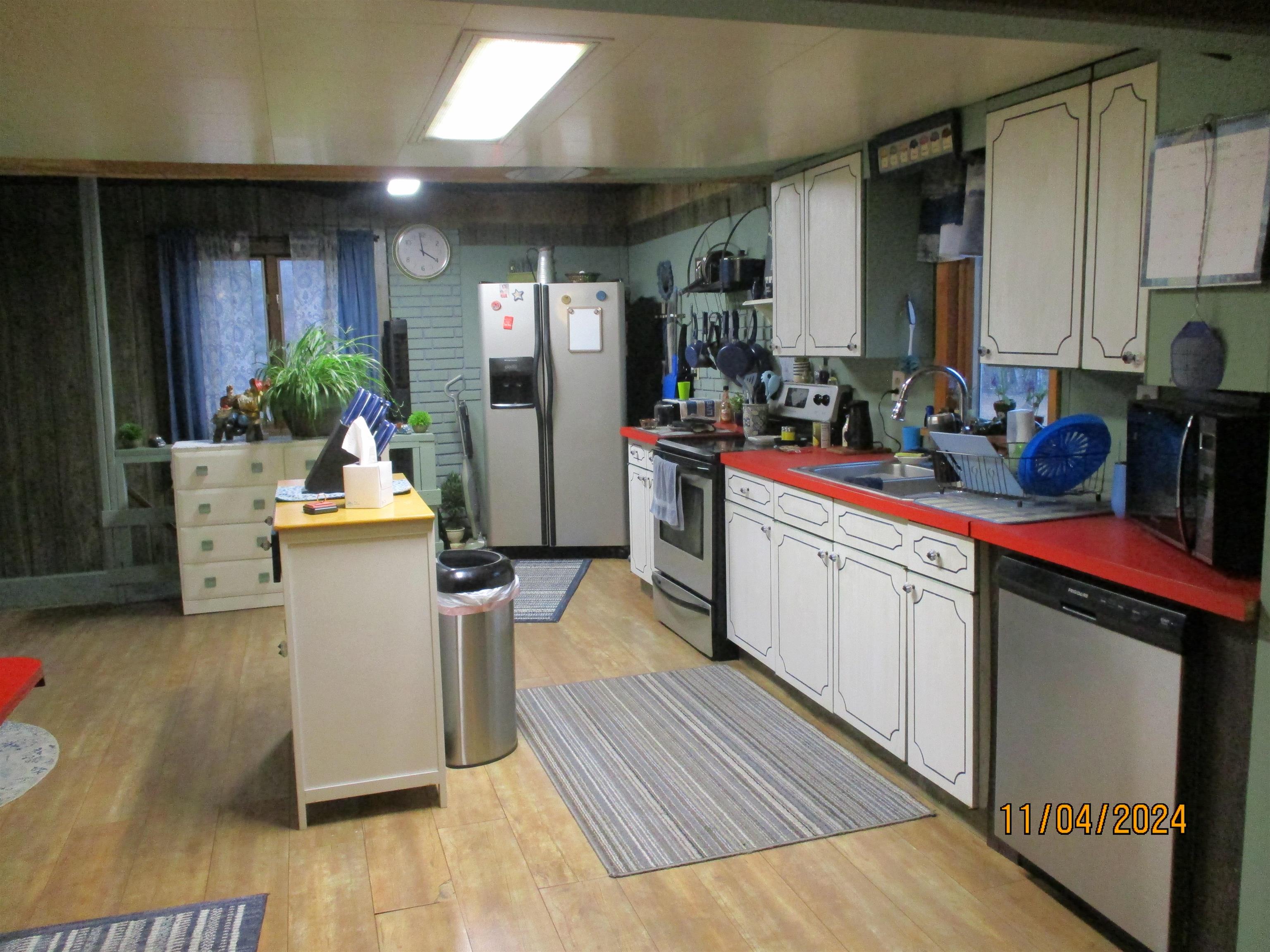 3748 South Ringle Road Vassar, MI 48768 - Photo 4 of 28 50160519-4db0ce65-d1bf-4e2a-acd6-c419d0ab051b.JPG