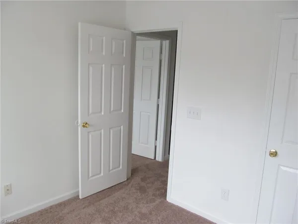 $1,650 | 209 Malamute Lane, Greensboro, NC 27407