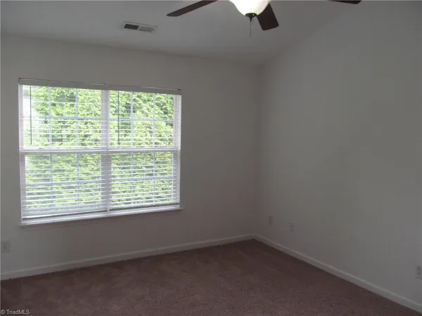 $1,650 | 209 Malamute Lane, Greensboro, NC 27407