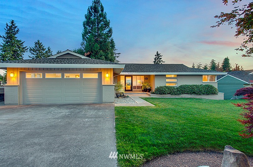 420 View Ridge Drive Everett, WA 98203 - Photo 1 of 22