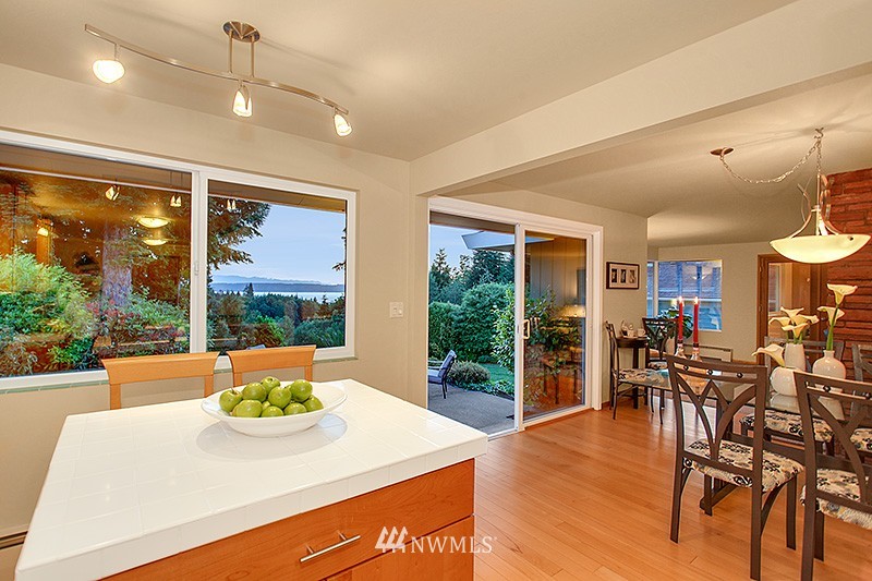 420 View Ridge Drive Everett, WA 98203 - Photo 8 of 22