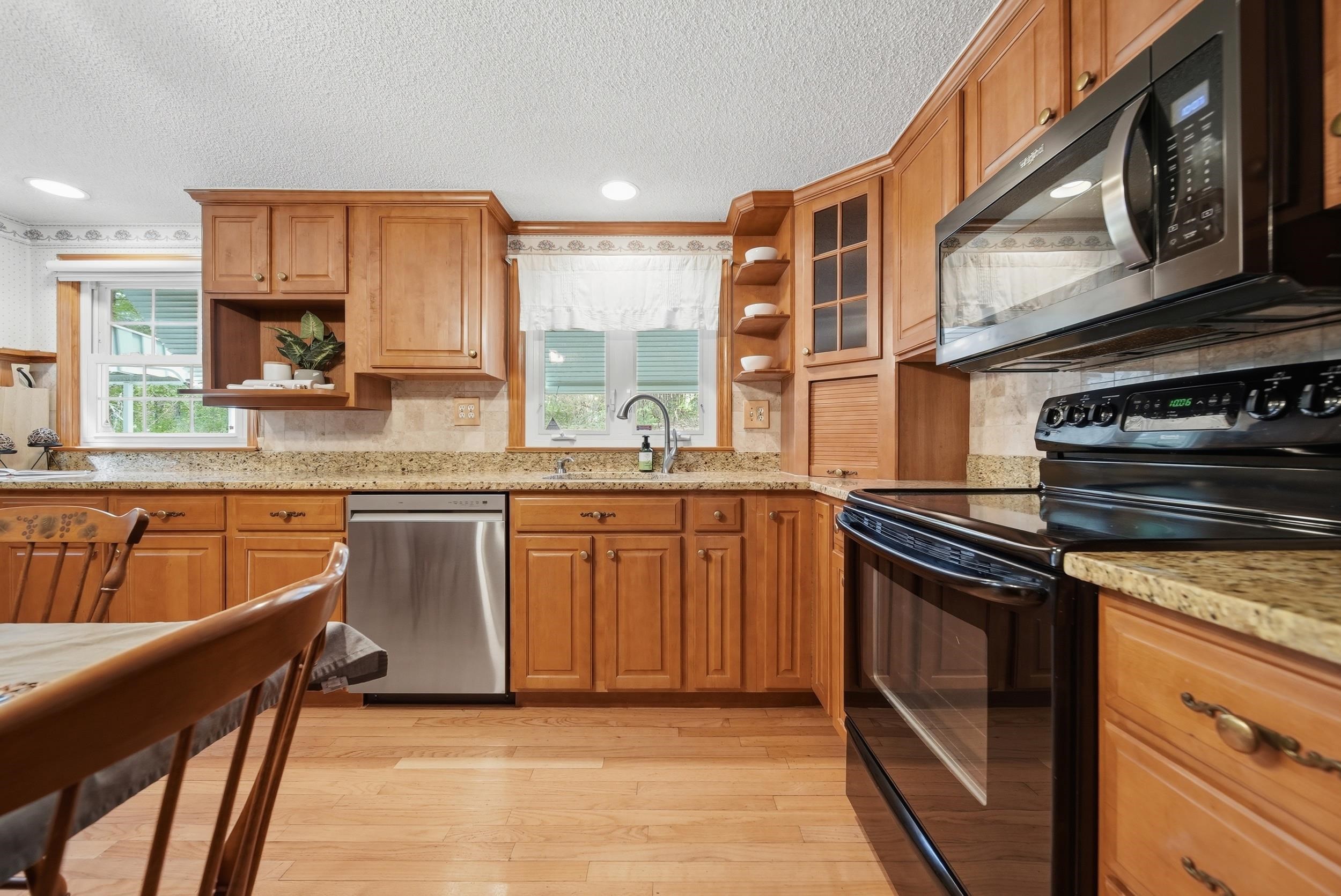 35 Nashua Road Pelham, NH 03076 - Photo 13 of 47 Gallery Image 13