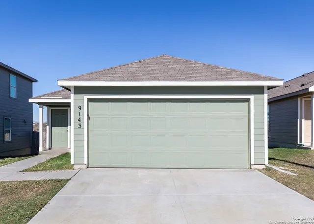 $1,390 | 9143 Coronal Rings, San Antonio, TX 78252