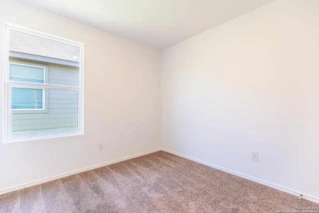 $1,390 | 9143 Coronal Rings, San Antonio, TX 78252