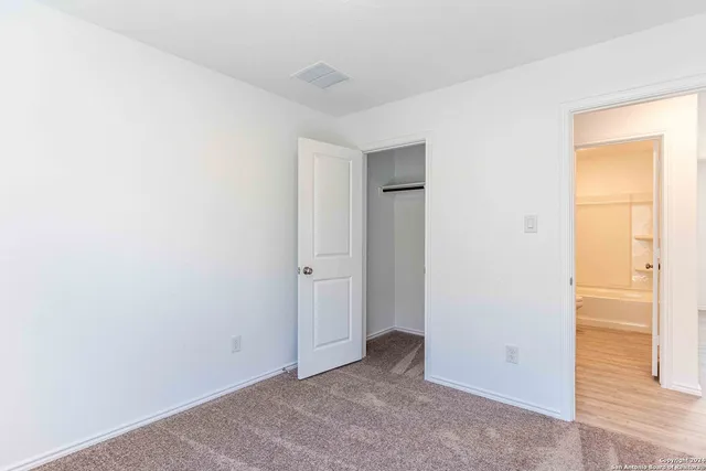 $1,500 | 9143 Coronal Rings, San Antonio, TX 78252