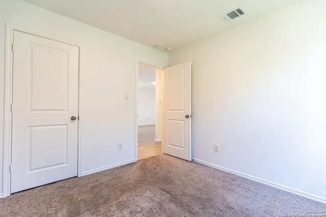 $1,390 | 9143 Coronal Rings, San Antonio, TX 78252