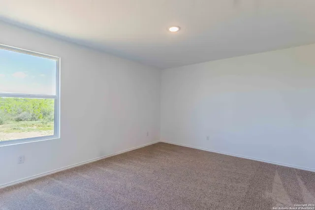 $1,500 | 9143 Coronal Rings, San Antonio, TX 78252