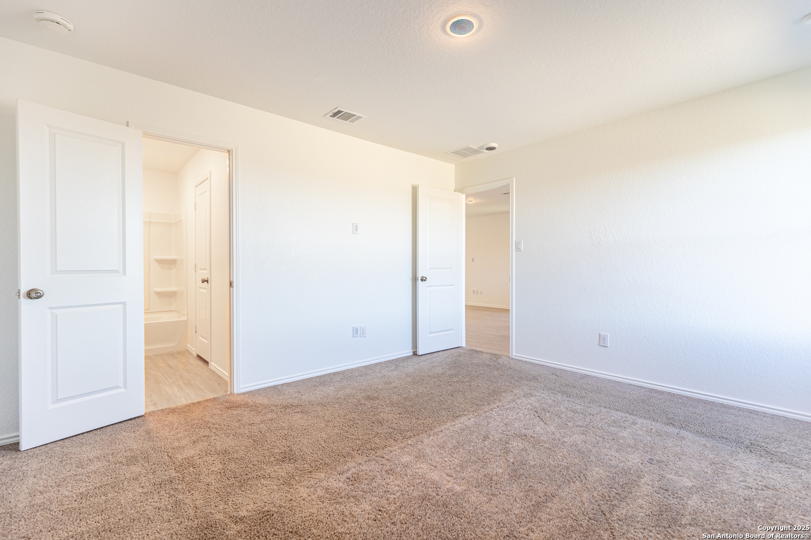 9143 Coronal Rings San Antonio, TX 78252 - Photo 20 of 30 a view of an empty room