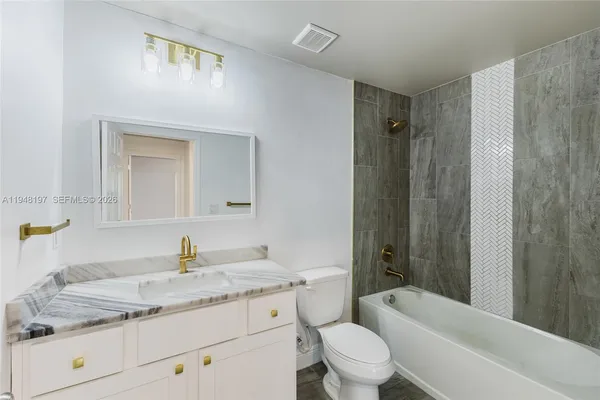 $336,000 | 2403-2405 Maple Avenue, Fort Myers, FL 33901