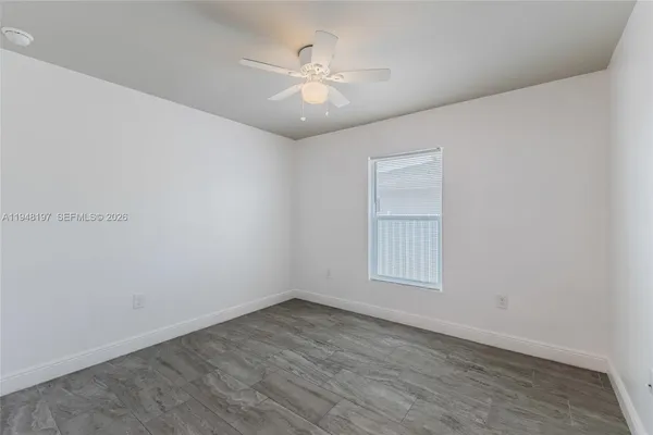 $336,000 | 2403-2405 Maple Avenue, Fort Myers, FL 33901
