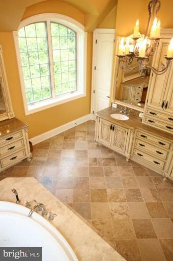 3305 Bridle Ridge Lane Pikesville, MD 21208 - Photo 27 of 30 Master Bath #2