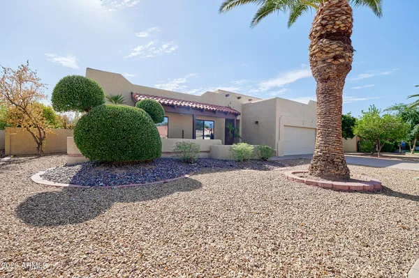 $3,195 | 1137 North Winthrop Circle, Mesa, AZ 85213