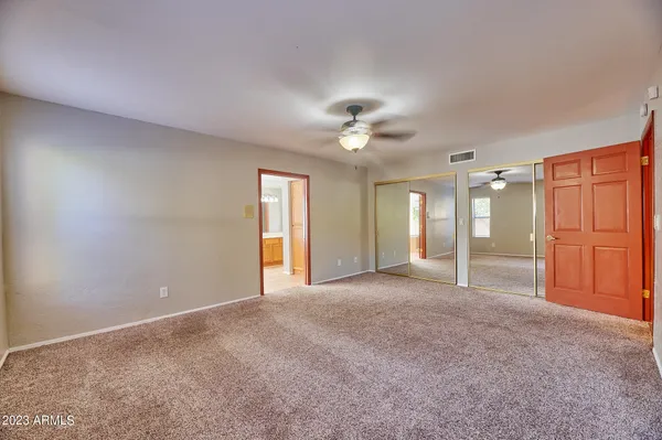 $3,195 | 1137 North Winthrop Circle, Mesa, AZ 85213