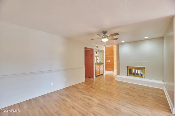 $3,195 | 1137 North Winthrop Circle, Mesa, AZ 85213