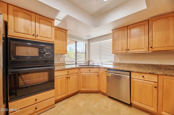 $3,195 | 1137 North Winthrop Circle, Mesa, AZ 85213