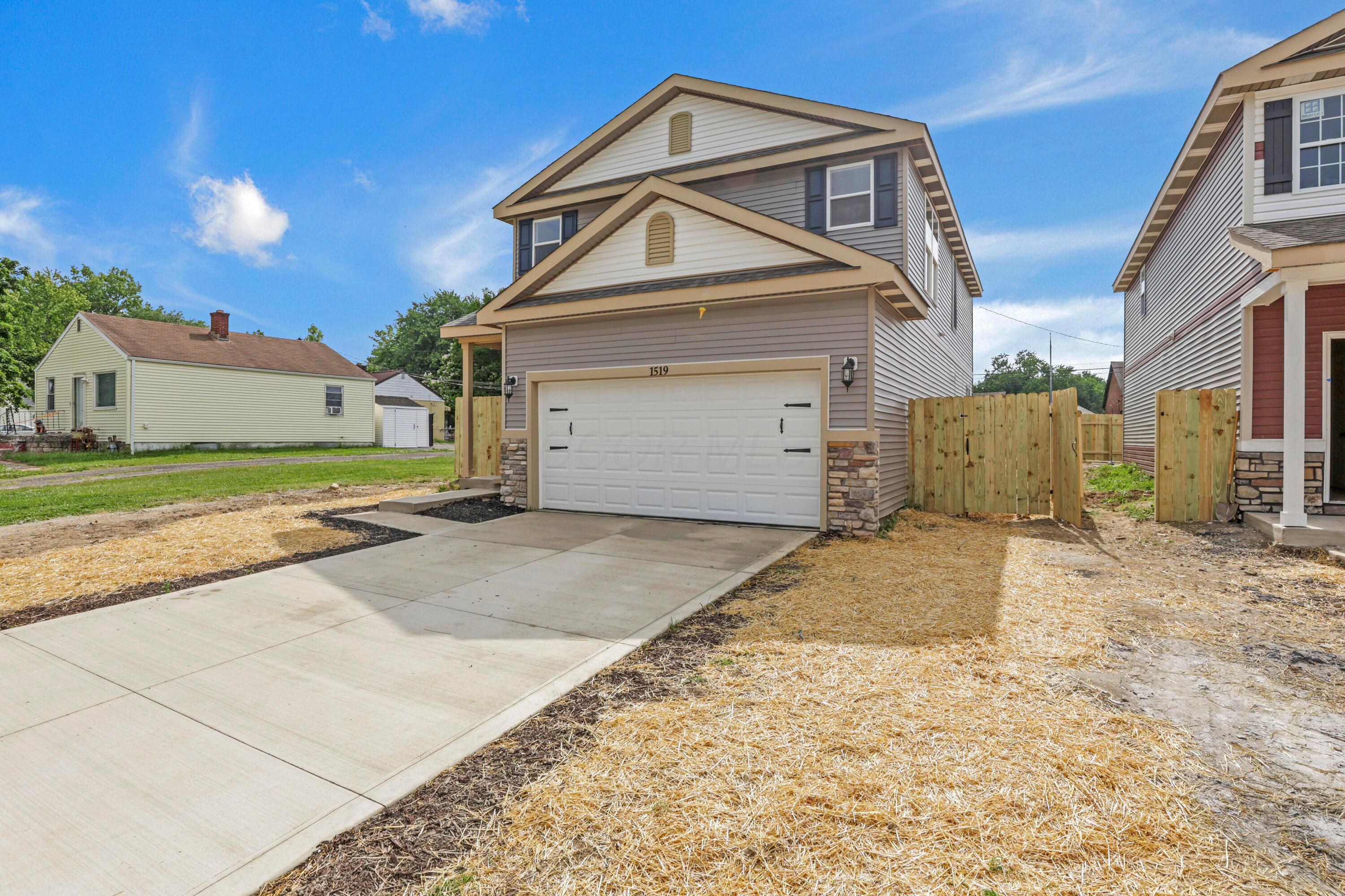 1519 Delbert Road Columbus, OH 43219 - Photo 5 of 44 5-print-IMG_8872