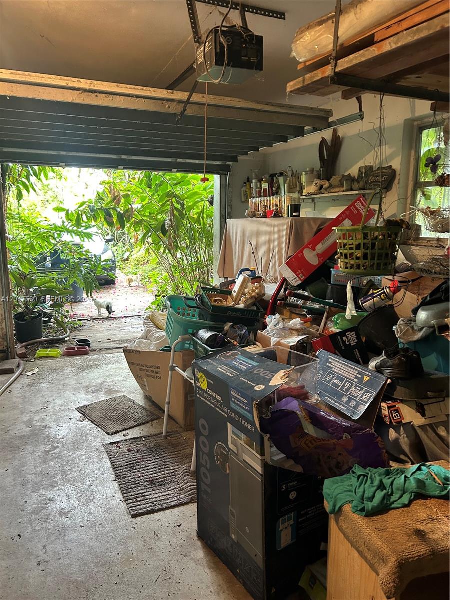 8285 Southwest 47th Street Miami, FL 33155 - Photo 10 of 18
