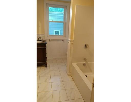 345 Hanover Street Fall River, MA 02720 - Photo 12 of 30 Gallery Image 12