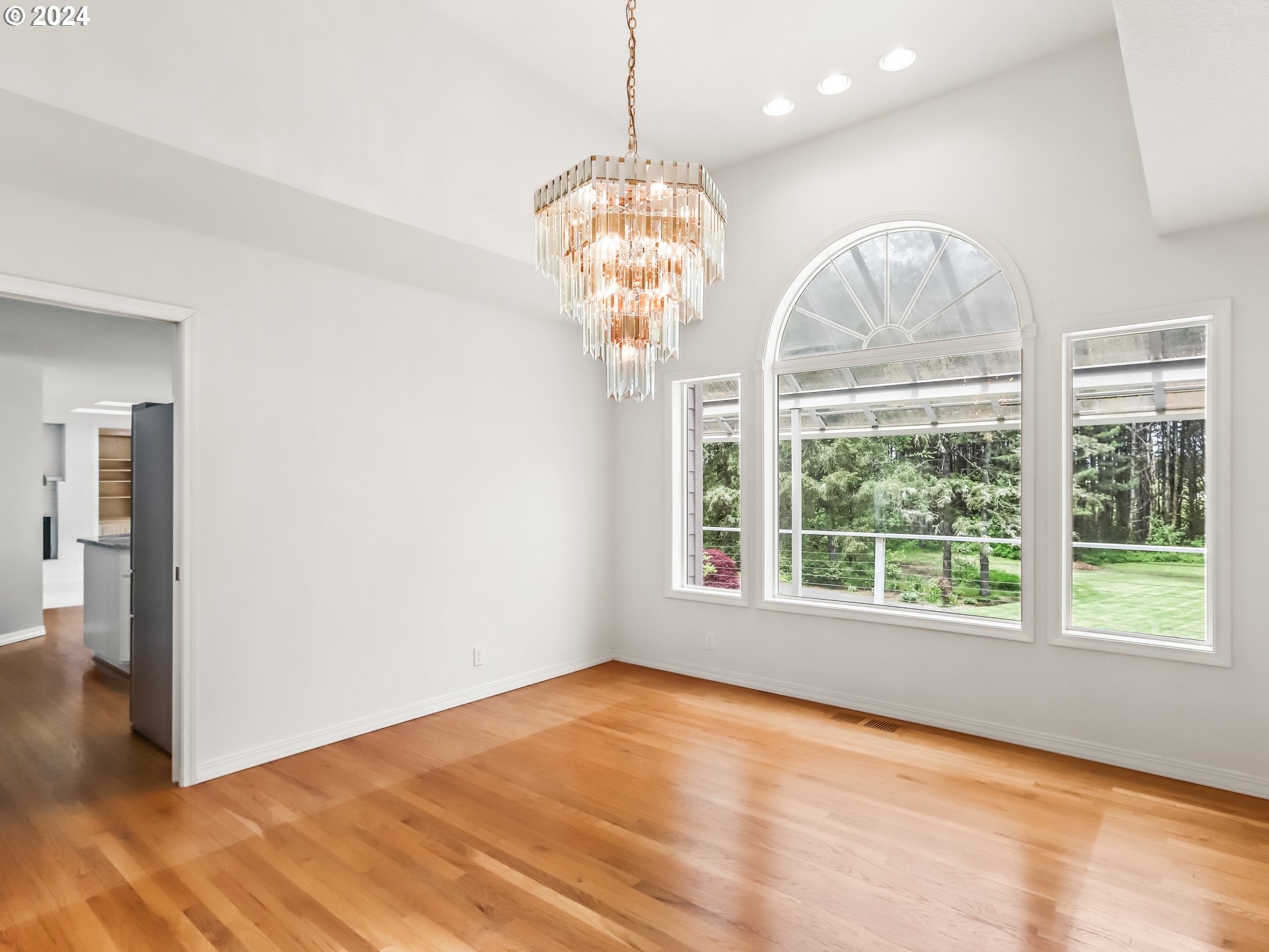 2710 Northeast 240th Street Ridgefield, WA 98642 - Photo 11 of 48 a view of an empty room with a window