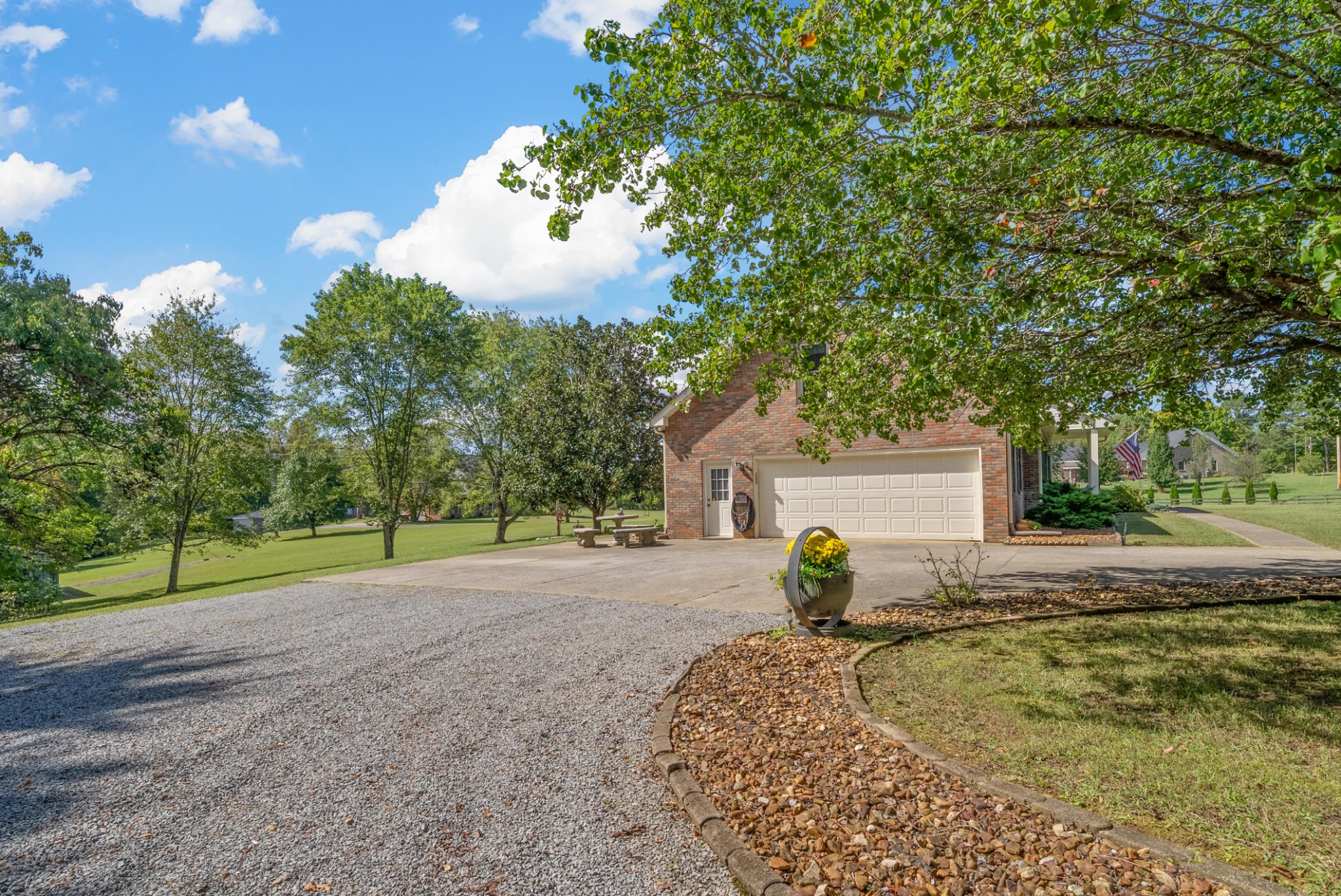 2262 Lock B Road North Clarksville, TN 37043 - Photo 9 of 47 Gallery Image 9