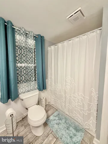 $2,500 | 1820 Newport Road, Wilmington, DE 19808