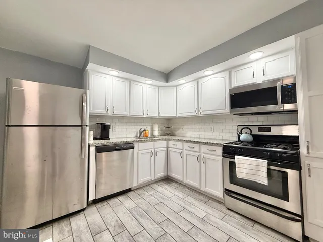 $2,500 | 1820 Newport Road, Wilmington, DE 19808