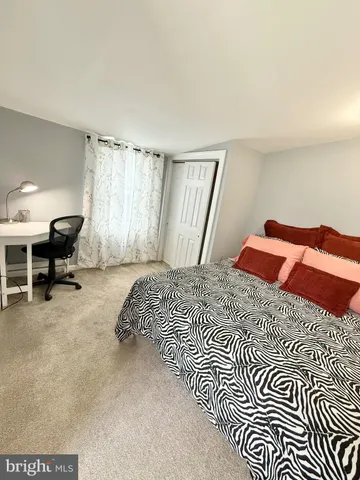 $2,500 | 1820 Newport Road, Wilmington, DE 19808