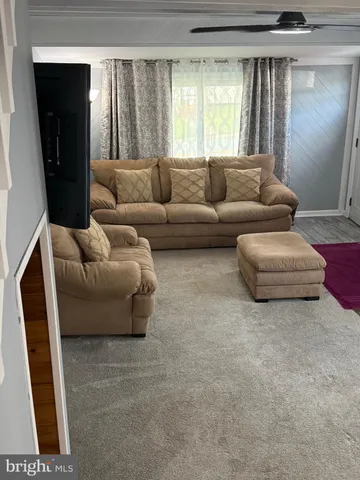 $2,500 | 1820 Newport Road, Wilmington, DE 19808