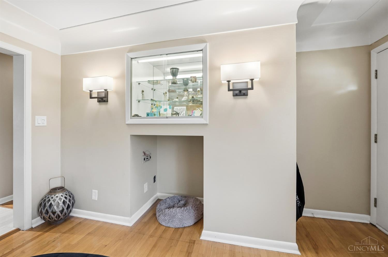 5425 Ruddy Court Cincinnati, OH 45239 - Photo 6 of 38 Gallery Image 6