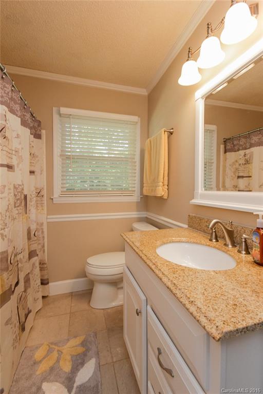 318 Clearbrook Road Matthews, NC 28105 - Photo 12 of 22 Gallery Image 12
