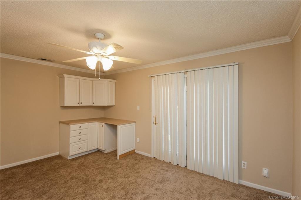 318 Clearbrook Road Matthews, NC 28105 - Photo 9 of 22 Gallery Image 9