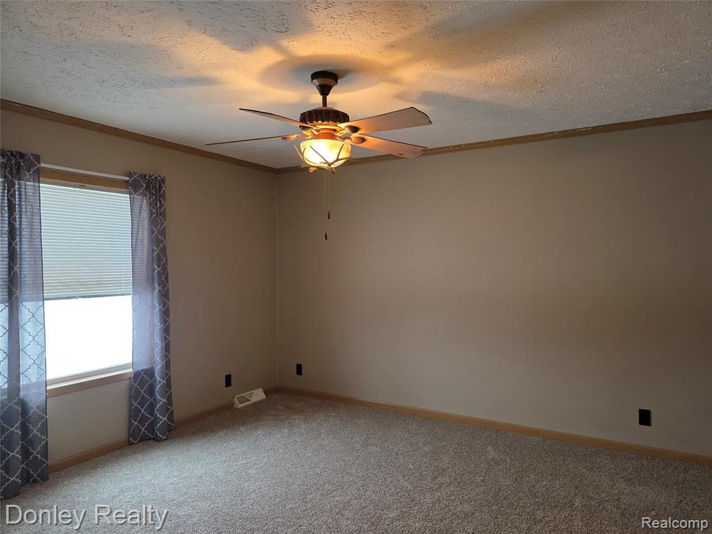 3270 Galbraith Line Road Brown City, MI 48416 - Photo 15 of 32 Gallery Image 15