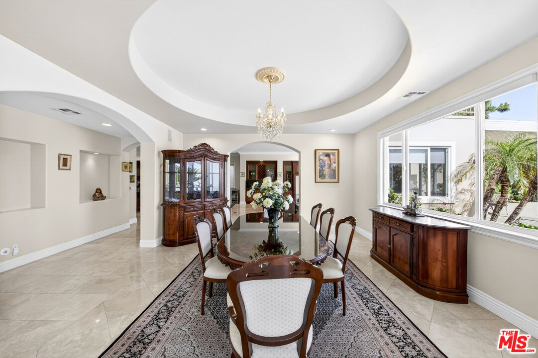 22355 South Summit Ridge Circle Chatsworth, CA 91311 - Photo 24 of 75
