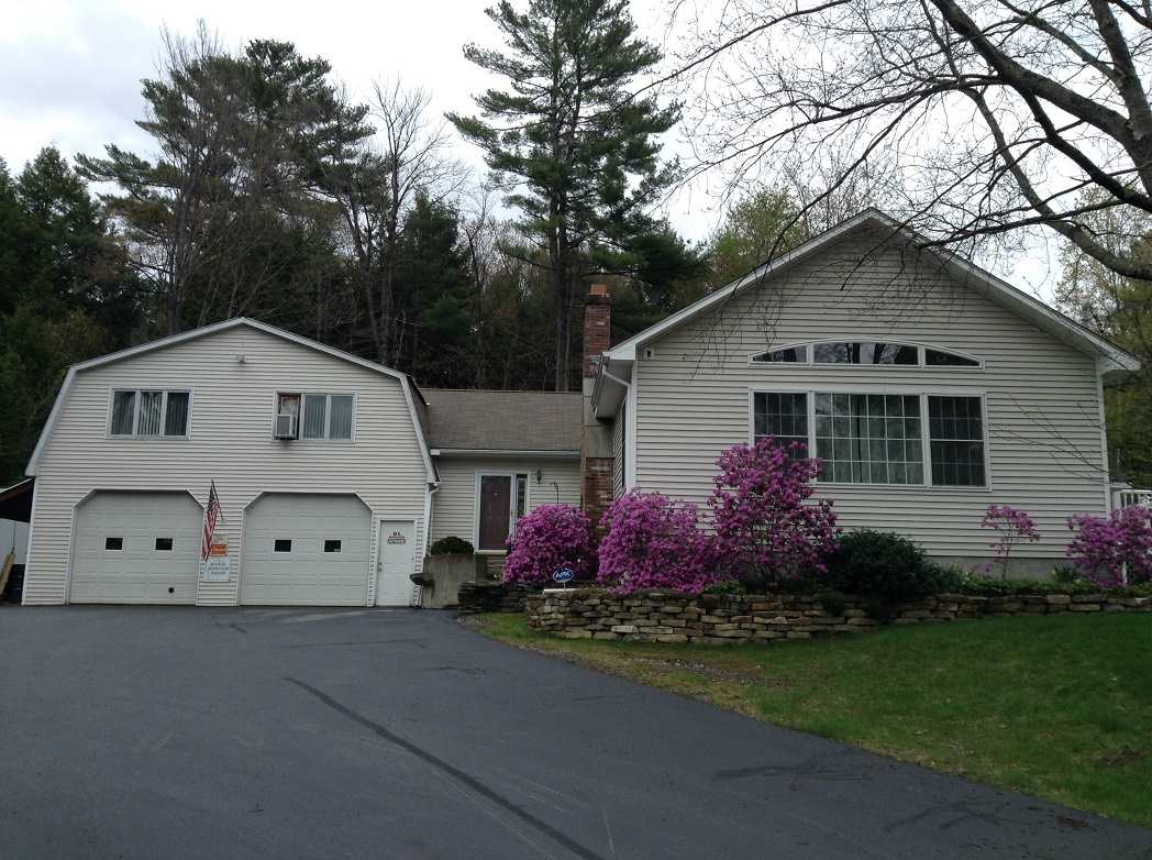 363 Meriden Road Lebanon, NH 03766 - Photo 2 of 20