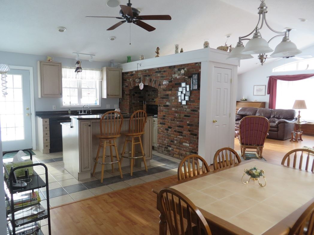 363 Meriden Road Lebanon, NH 03766 - Photo 3 of 20