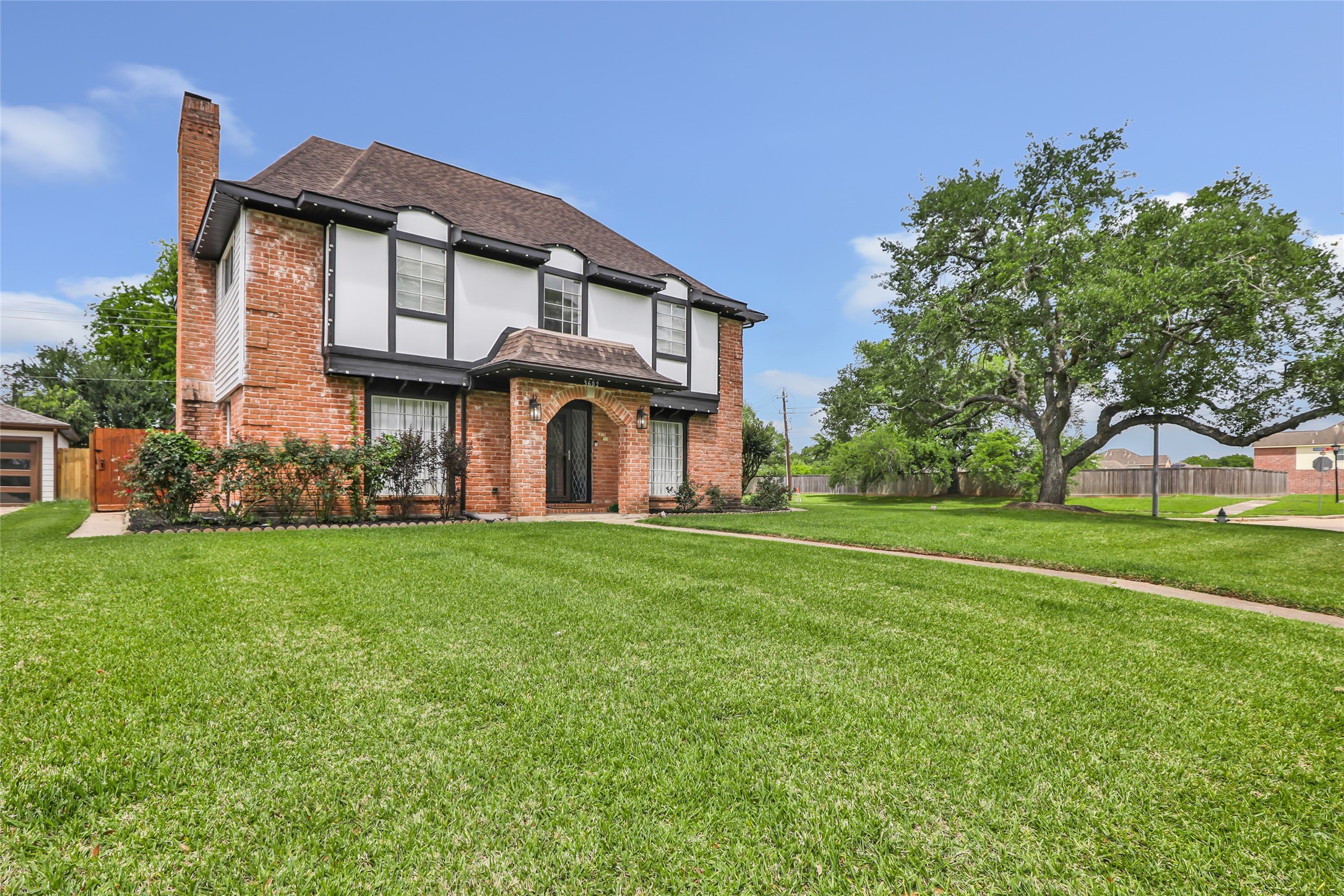 3602 Ridgeview Drive Missouri City, TX 77459 - Photo 2 of 41