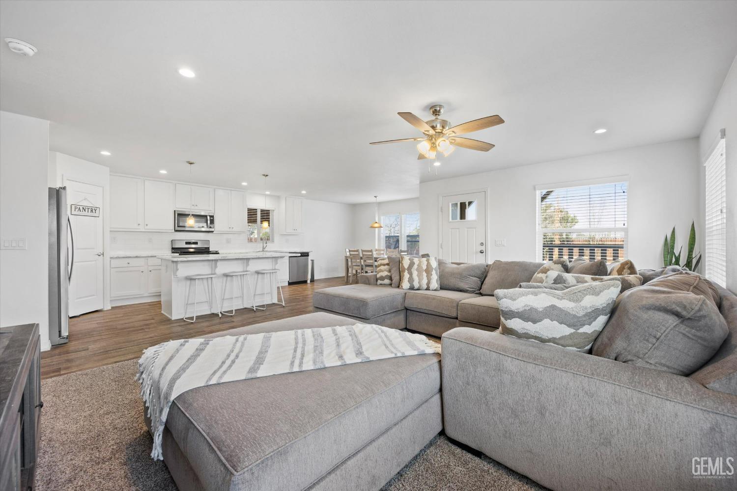 Undisclosed Address Taft, CA 93268 - Photo 15 of 42