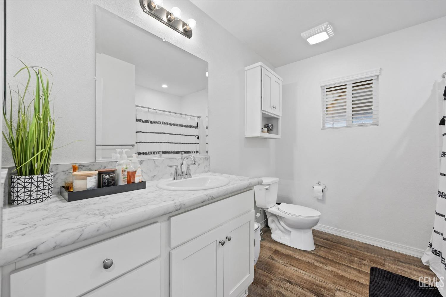 Undisclosed Address Taft, CA 93268 - Photo 29 of 42