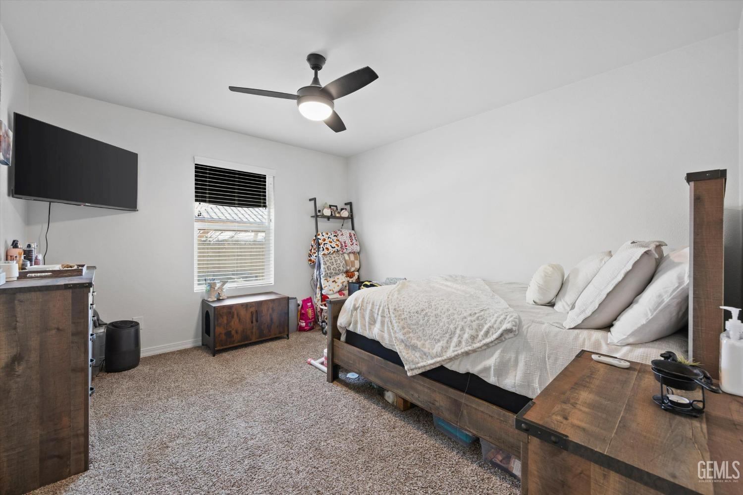 Undisclosed Address Taft, CA 93268 - Photo 30 of 42