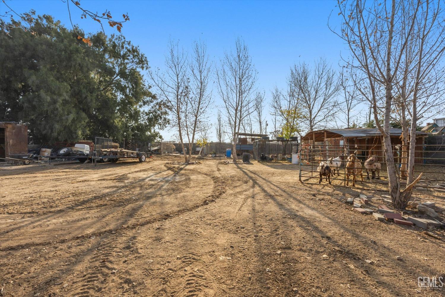 Undisclosed Address Taft, CA 93268 - Photo 36 of 42