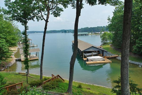 213 Saunders Point Road, Unit 5 Huddleston, VA 24104 - Photo 4 of 17 View