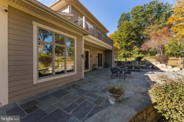 $2,290,000 | 35162 Notre Dame Lane, Middleburg, VA 20117