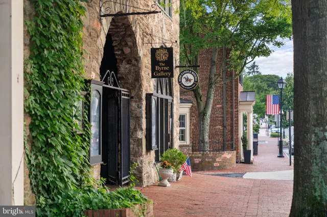 $2,290,000 | 35162 Notre Dame Lane, Middleburg, VA 20117