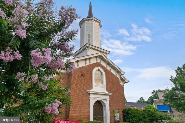 $2,290,000 | 35162 Notre Dame Lane, Middleburg, VA 20117