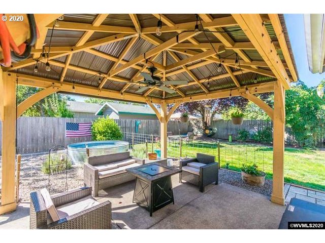 767 Azalea Street Lebanon, OR 97355 - Photo 22 of 32 Gallery Image 22