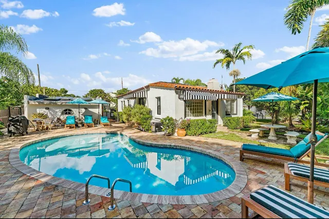 $11,000 | 400 33rd Street, West Palm Beach, FL 33407