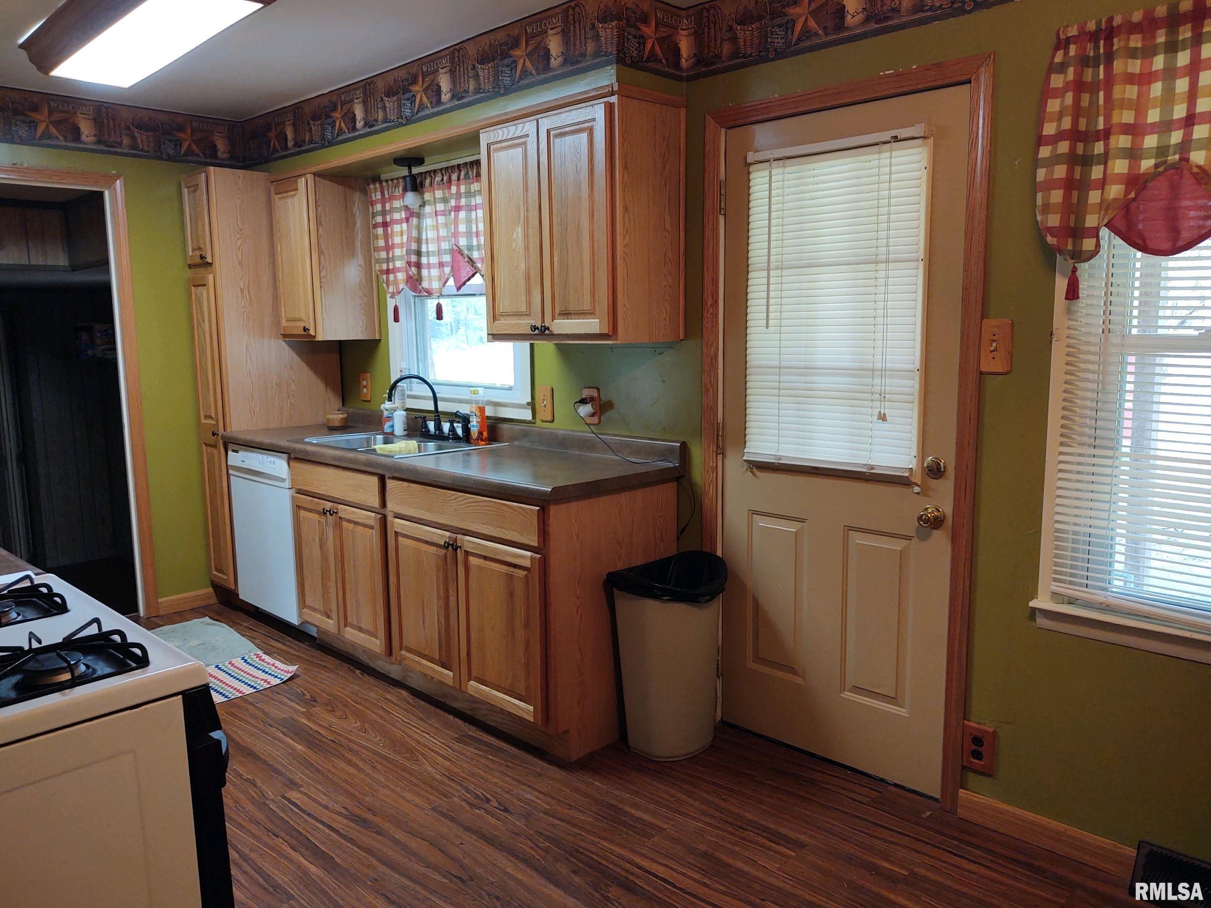 205 South 7th Street Vienna, IL 62995 - Photo 3 of 20 Gallery Image 3