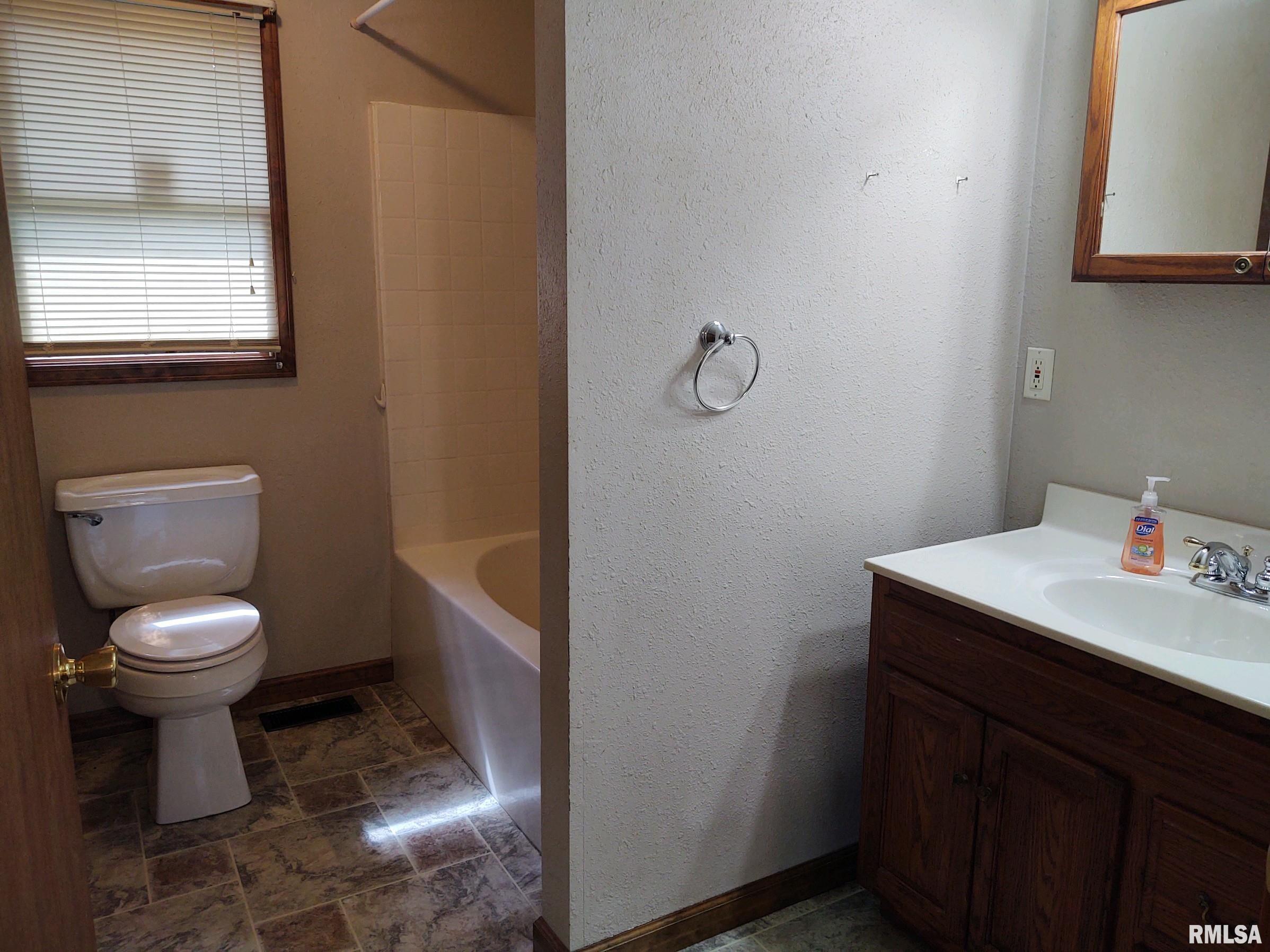 205 South 7th Street Vienna, IL 62995 - Photo 10 of 20 Gallery Image 10