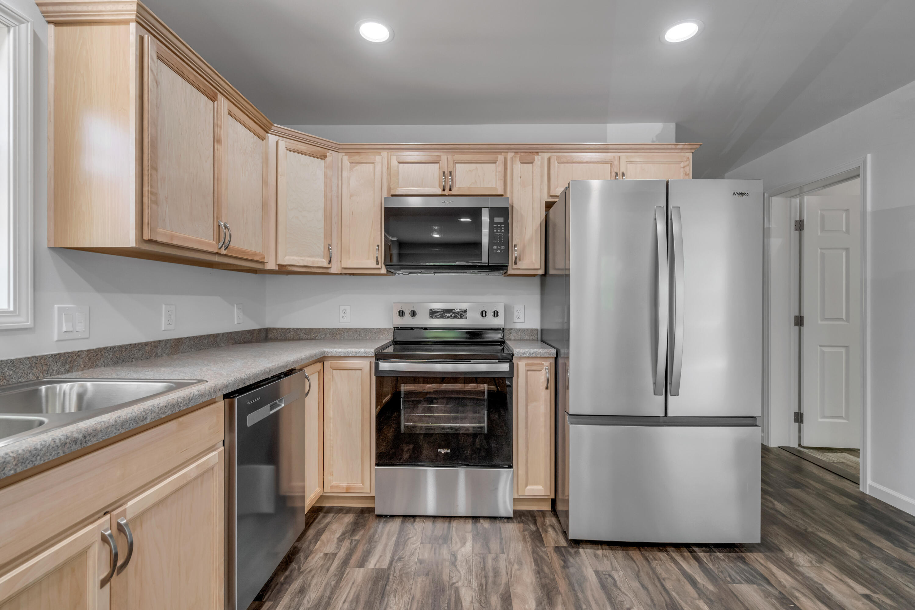 167 White Road Bowdoinham, ME 04008 - Photo 22 of 45 DSC06893